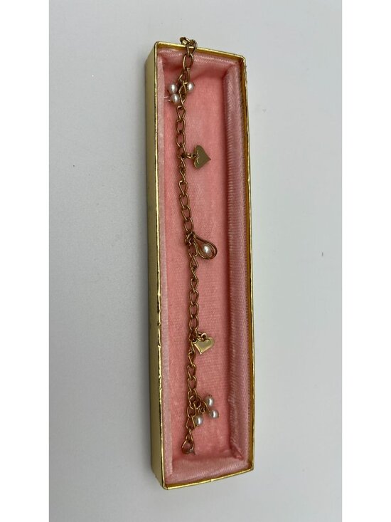 None Jewelry - Gold-Plated Chain Bracelet With Heart Charms & Faux Pearl Accents In Gift Box